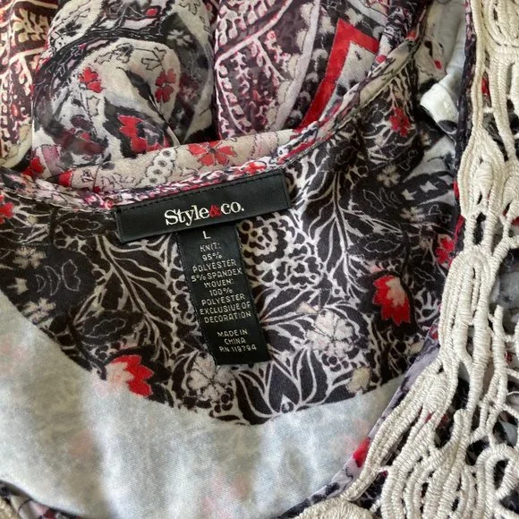 Style & Co. Print Crochet Flutter Sleeved Blouse Large - Picture 5 of 5